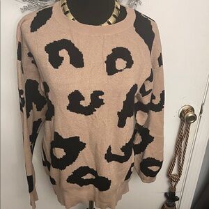 Leopard Print Sweater - Tan and Black